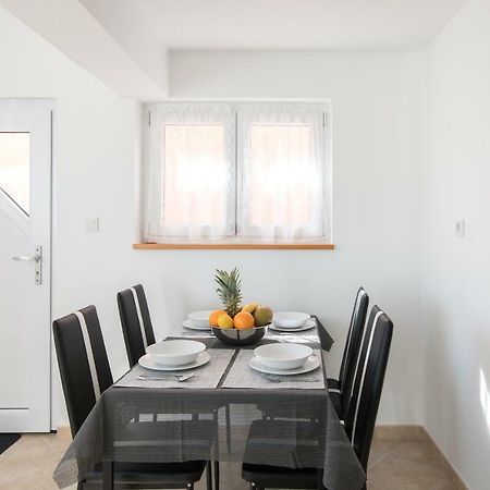 Apartment Lavanda Премантура Екстериор снимка