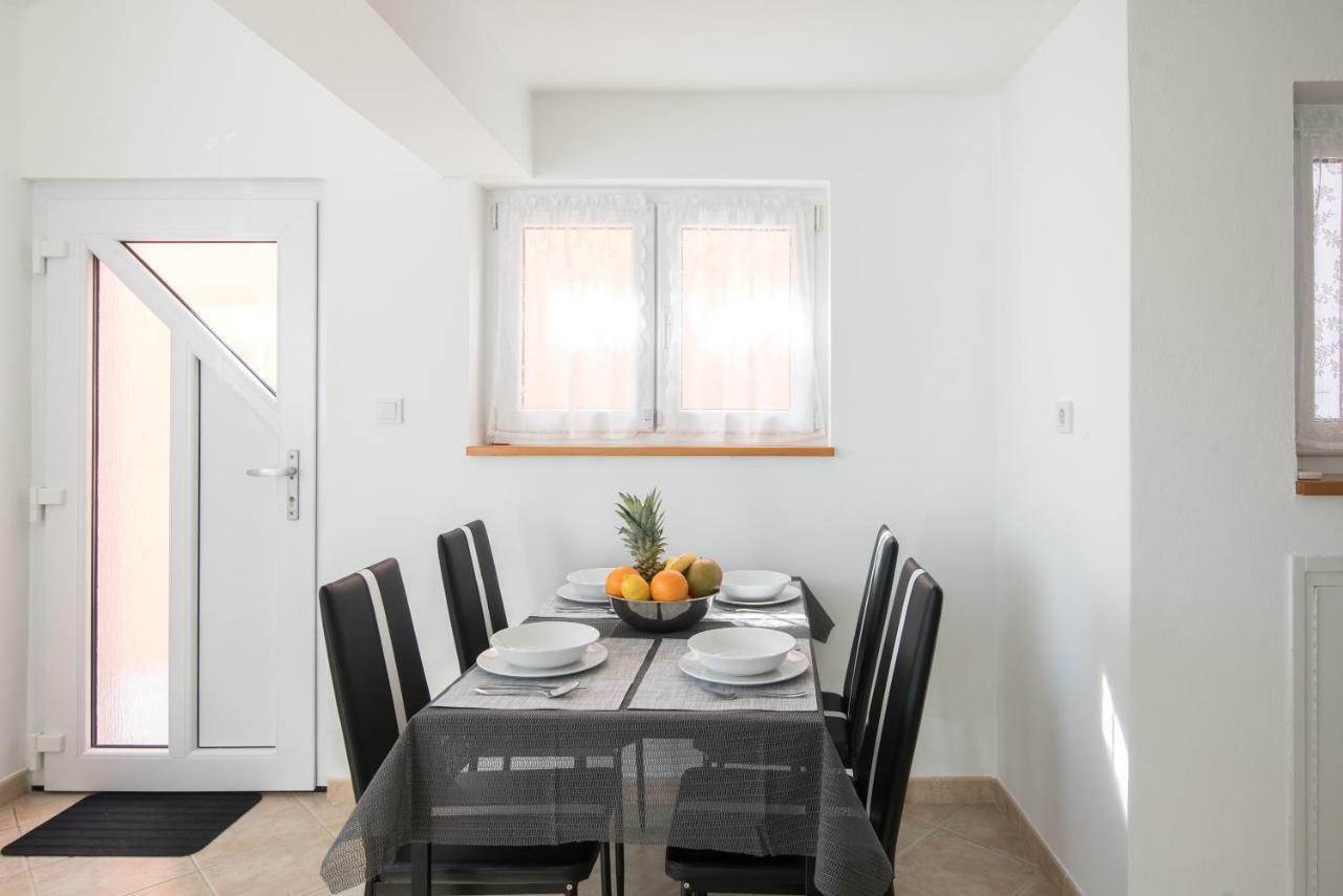 Apartment Lavanda Премантура Екстериор снимка